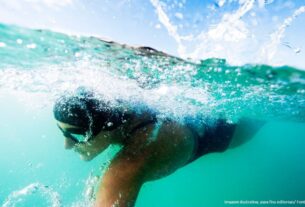 Da piscina ao mar aberto: o desafio técnico e mental da natação em águas abertas
