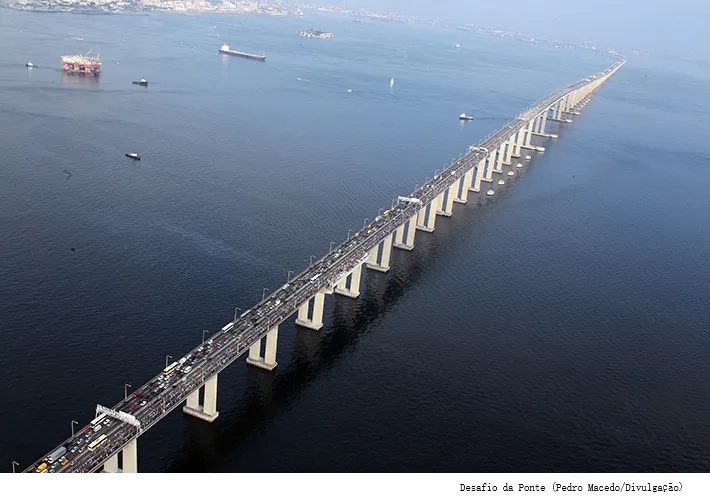 Desafio da Ponte Rio–Niterói 2026 abre inscrições com provas de 10 km, 21 km e 42 km e exige índice técnico dos atletas