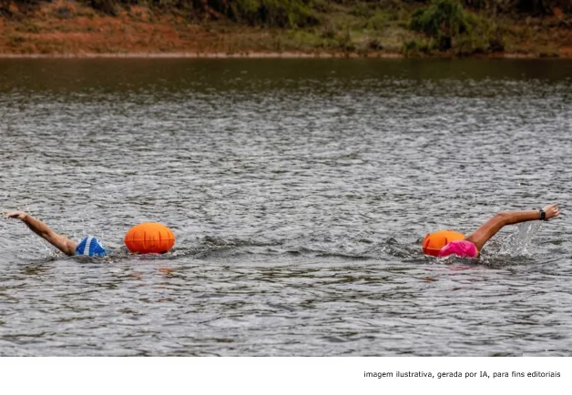 Boia de segurança nas águas abertas: o equipamento que pode salvar sua prova — e sua vida