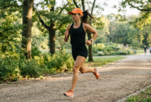 Stack, Drop, Placa e Peso: o Guia Definitivo do Tênis de Corrida para Quem Leva a Maratona a Sério