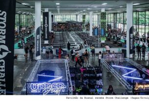 Storm Challenge 2026: você já fez esses WODs — agora vai descobrir quem você é quando importa 13 e 14 de junho | Bienal do Ibirapuera — São Paulo (SP) Você já fez Fran. Sabe como os primeiros 21 Thrusters parecem administráveis e como os últimos 9 Pull-ups custam mais do que qualquer outro rep que você fez na vida. Já fez Grace e sabe onde o ciclo começa a quebrar. Já fez Murph e sabe o que acontece com o seu ritmo de corrida depois de cem Pull-ups. O Storm Challenge não vai te pedir nada que você não conheça — e é exatamente isso que torna a competição mais honesta e mais assustadora ao mesmo tempo. No sábado, 13 de junho, a Bienal do Ibirapuera recebe a 14ª edição do único campeonato no Brasil dedicado exclusivamente aos Benchmarks Girls e Heroes.
