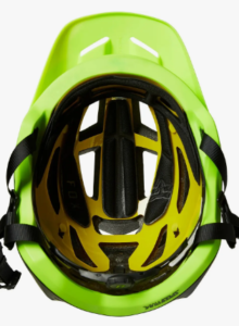 Equipado com o sistema de proteção de impacto multidirecional MIPS™ que reduz as forças rotacionais em caso de acidente. Forro respirável, removível e lavável para maior conforto.