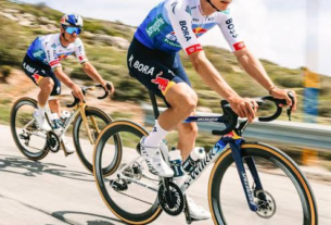 Red Bull-BORA-hansgrohe confirmou a SL9 como bike oficial da equipe